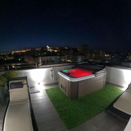 18 Dante Luxury Suites Cagliari Exteriér fotografie