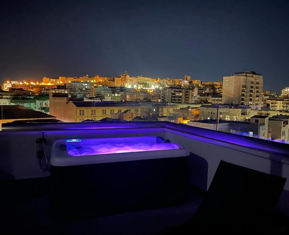 18 Dante Luxury Suites Cagliari Exteriér fotografie