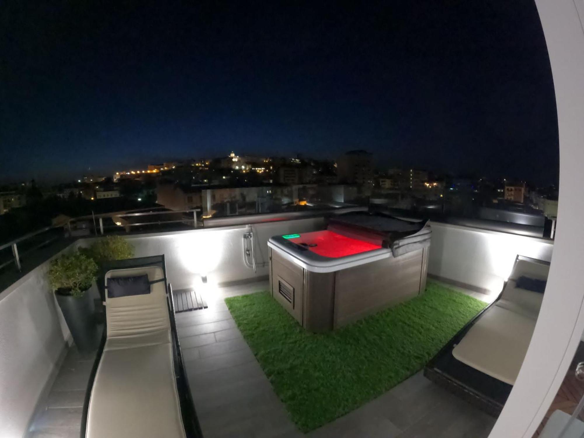 18 Dante Luxury Suites Cagliari Exteriér fotografie