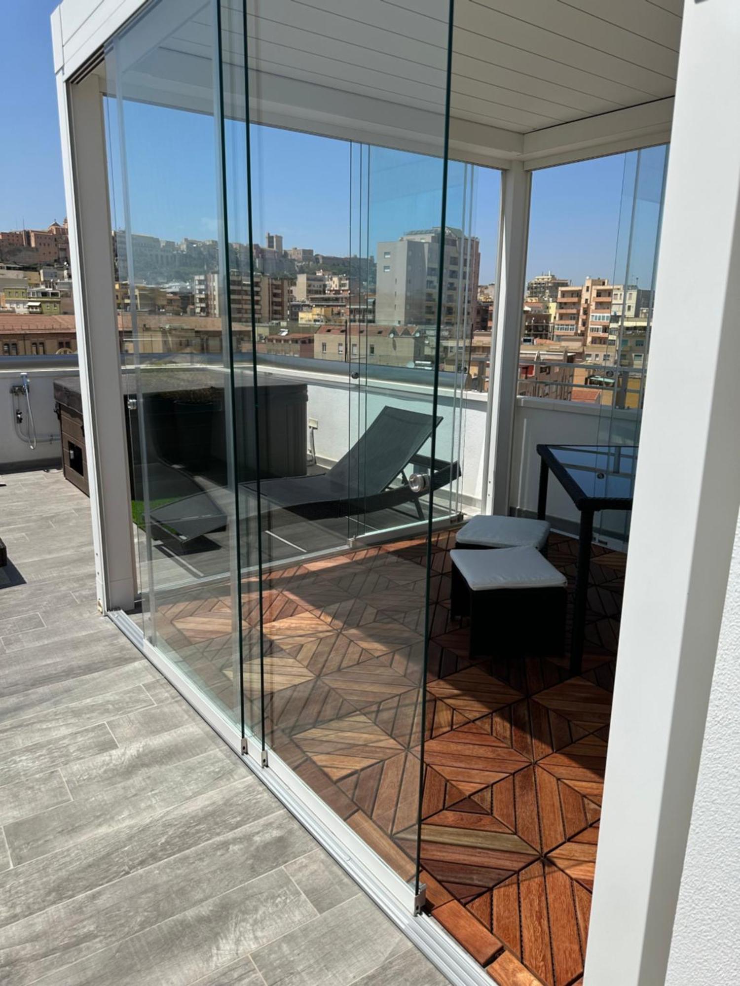 18 Dante Luxury Suites Cagliari Exteriér fotografie